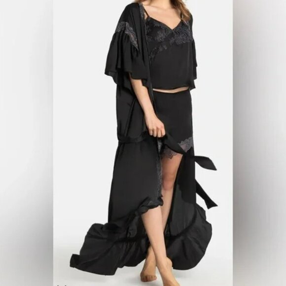 Host Pick! ❤️ Free People Moonbeams Lace Trim Satin Robe - Picture 3 of 9
